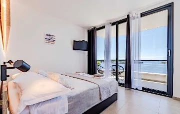 2-Bedroom Villa with Private Pool in Blato