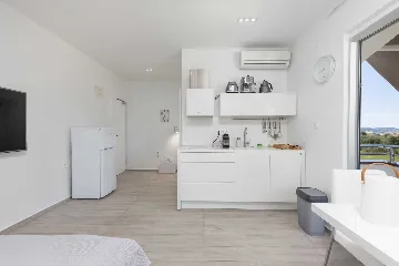 Villa in Bibinje for 12 Guests with Heated Pool