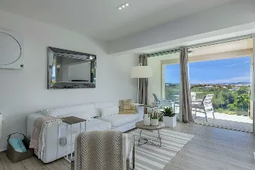 Villa in Bibinje for 12 Guests with Heated Pool