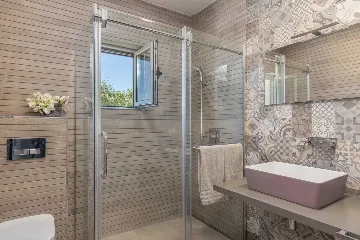 Villa in Bibinje for 12 Guests with Heated Pool