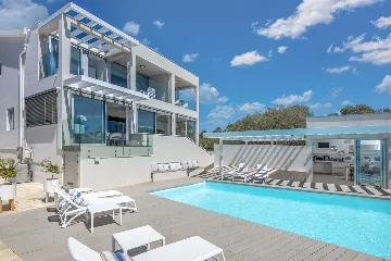 Villa in Bibinje for 12 Guests with Heated Pool