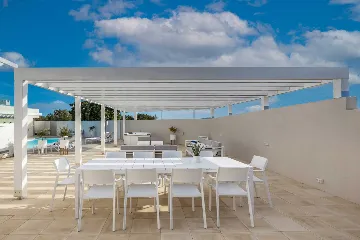 Villa in Bibinje for 12 Guests with Heated Pool