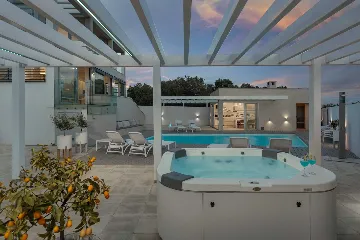 Villa in Bibinje for 12 Guests with Heated Pool