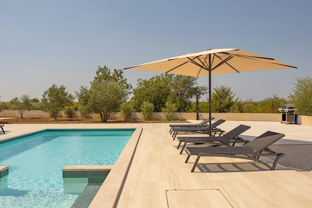 Family Villa in Poličnik for 8 to 10 Guests
