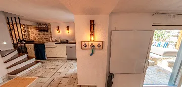 Heated Pool Villa with Privacy in Murter