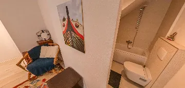 Heated Pool Villa with Privacy in Murter