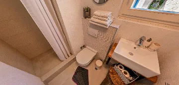 Heated Pool Villa with Privacy in Murter