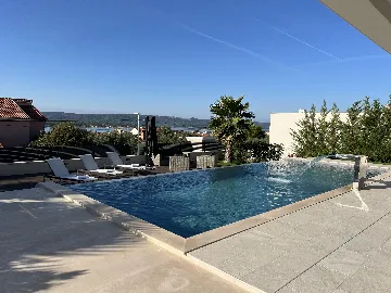 Sv. Filip i Jakov Villa with Infinity Pool and Sea View