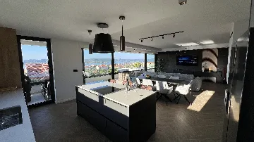 Sv. Filip i Jakov Villa with Infinity Pool and Sea View