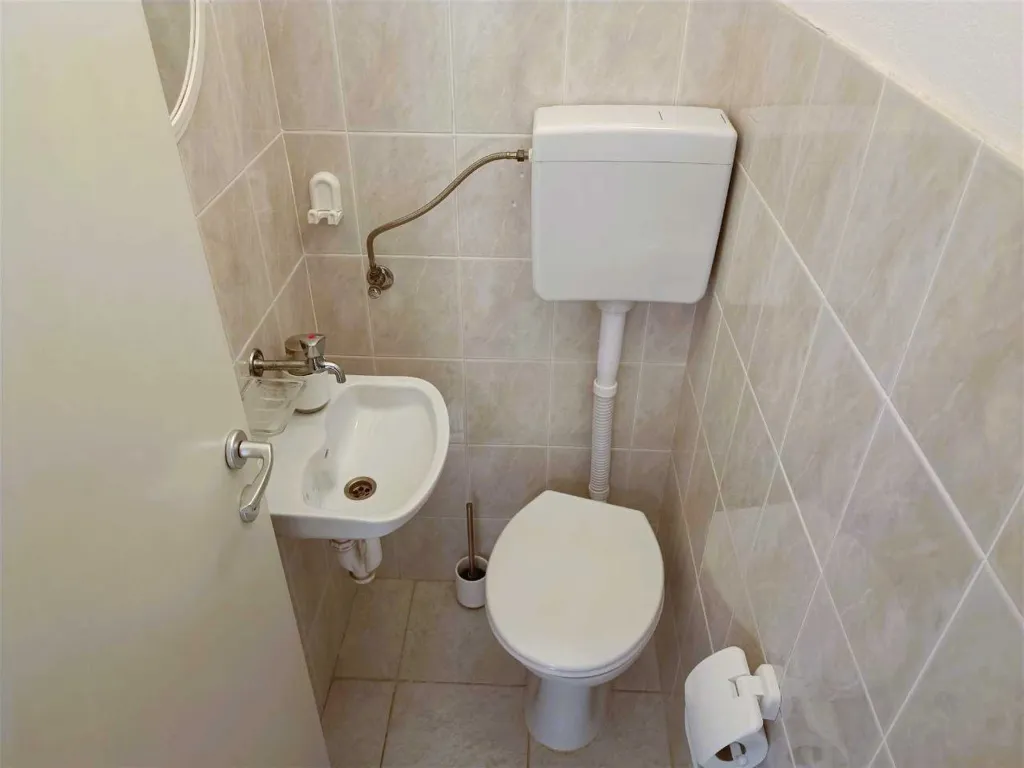 Apartment with Balcony and Sea View in Bibinje