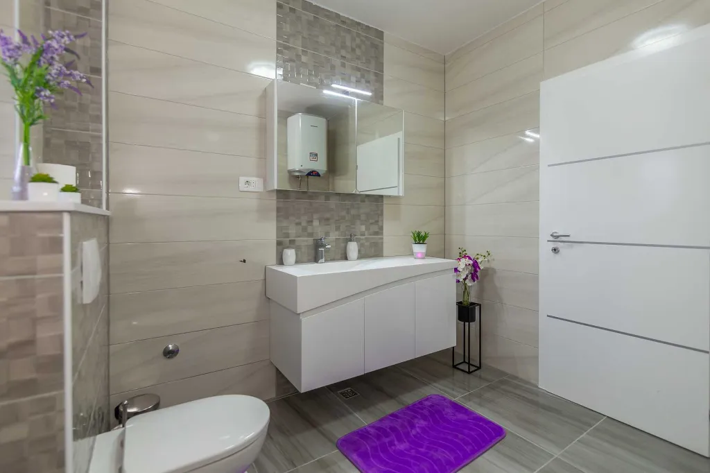 Family Villa with Private Pool in Cista Provo