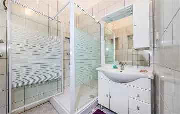 Apartment in Turanj for 4 Guests with Seaview Terrace