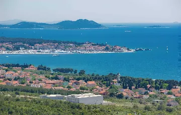 Turanj 1-Bedroom Apartment, 20 m from the Sea