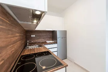 Bibinje Studio Apartment with Balcony for 2