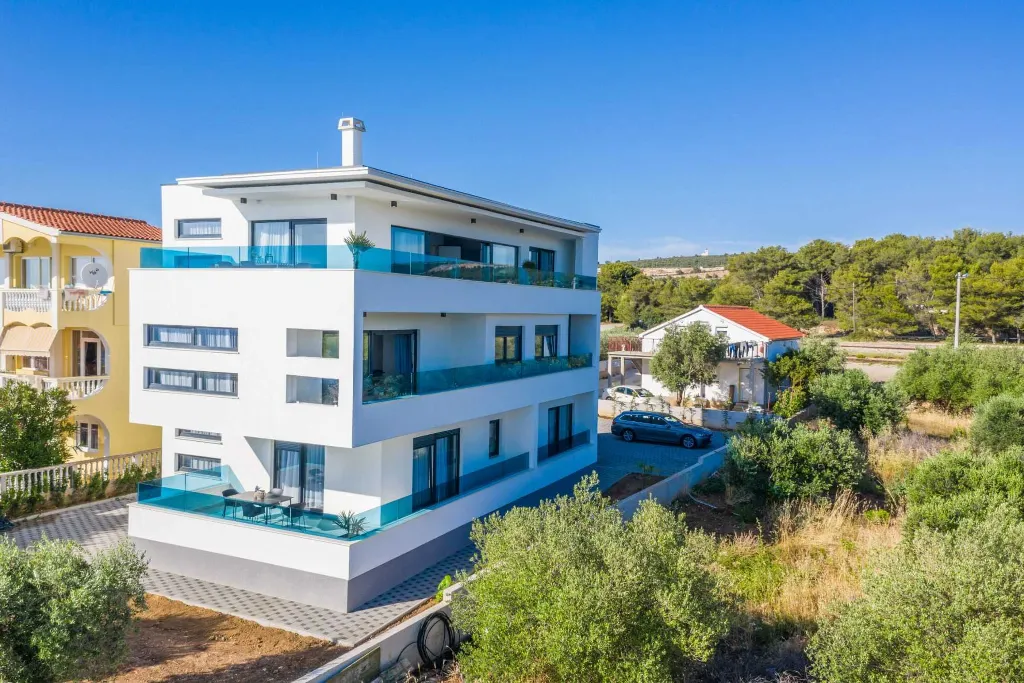Bibinje Studio Apartment with Balcony for 2