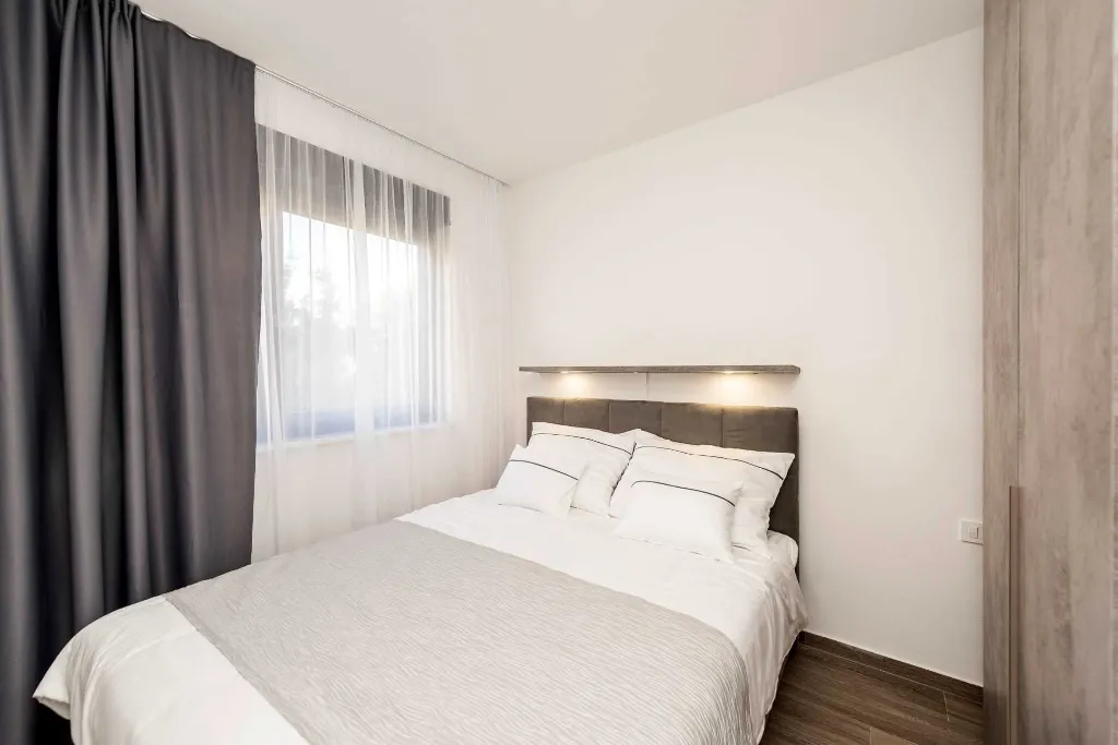 Bibinje Apartment for up to 4 with Adriatic sea view