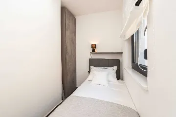 Bibinje Apartment for up to 4 with Adriatic sea view