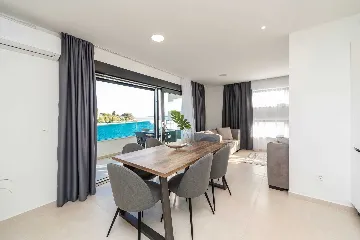 Apartment for Up to 5 Guests with Beach View in Bibinje