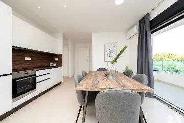 Apartment for Up to 5 Guests with Beach View in Bibinje