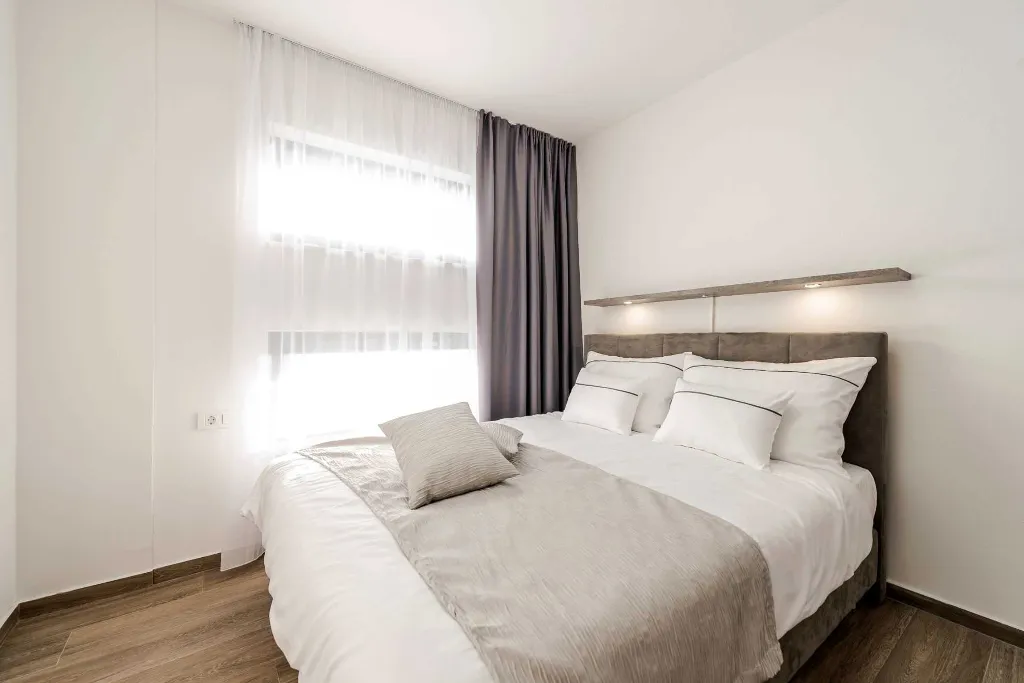 Apartment for Up to 5 Guests with Beach View in Bibinje