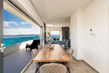 Bibinje Penthouse Apartment for 7 Guests