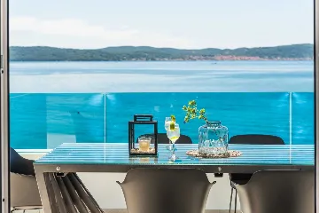 Bibinje Penthouse Apartment for 7 Guests