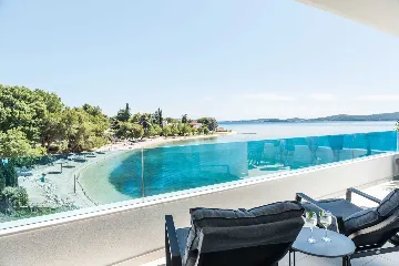 Bibinje Penthouse Apartment for 7 Guests