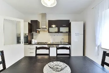 Čitluk 4-Bedroom Villa with Swimming Pool