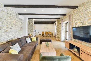 Čitluk 4-Bedroom Villa with Swimming Pool