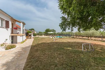 Čitluk 4-Bedroom Villa with Swimming Pool