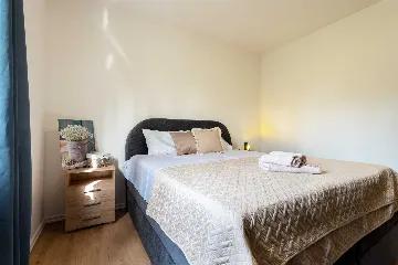 Modern Villa for 6 Guests in Lovreć with Outdoor Pool