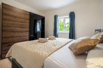 Modern Villa for 6 Guests in Lovreć with Outdoor Pool