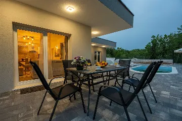 Modern Villa for 6 Guests in Lovreć with Outdoor Pool