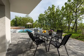 Modern Villa for 6 Guests in Lovreć with Outdoor Pool