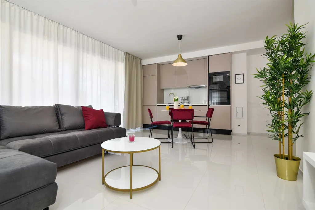 Bibinje Apartment for 4 Guests with Heated Rooftop Pool