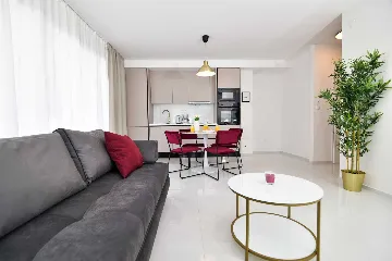 Bibinje Apartment for 4 Guests with Heated Rooftop Pool