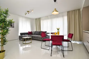 Bibinje Apartment for 4 Guests with Heated Rooftop Pool