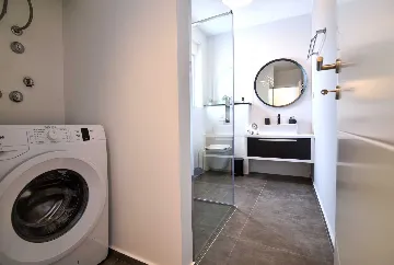 Bibinje Apartment for 4 Guests with Heated Rooftop Pool