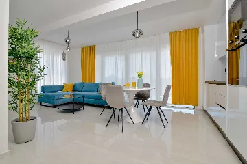 Heated Rooftop Pool Apartment for 4 Guests in Bibinje