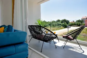 Heated Rooftop Pool Apartment for 4 Guests in Bibinje