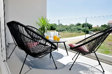 Heated Rooftop Pool Apartment for 4 Guests in Bibinje