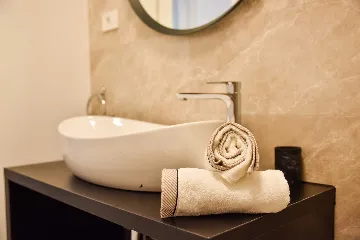 Bibinje 2-Bedroom Apartment with Heated Rooftop Pool