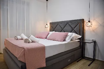 Bibinje 2-Bedroom Apartment with Heated Rooftop Pool