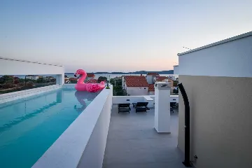 Bibinje 2-Bedroom Apartment with Heated Rooftop Pool