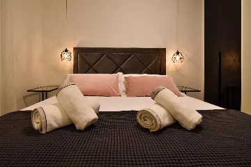 Bibinje 2-Bedroom Apartment with Heated Rooftop Pool