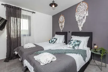 Villa in Biograd na Moru with Heated Pool (8 guests)