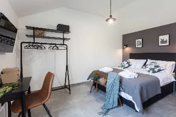 Villa in Biograd na Moru with Heated Pool (8 guests)