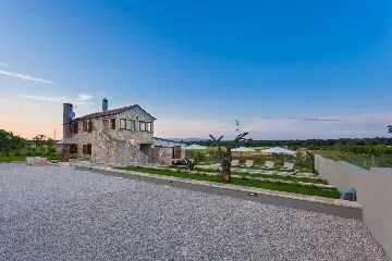 Villa in Biograd na Moru with Heated Pool (8 guests)