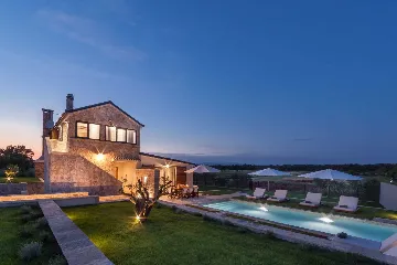 Villa in Biograd na Moru with Heated Pool (8 guests)