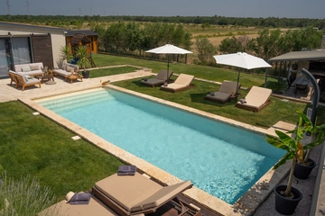 Villa in Biograd na Moru with Heated Pool (8 guests)